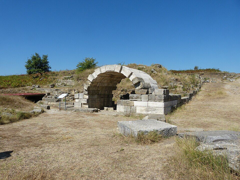 Klenutí v antické Apollonii