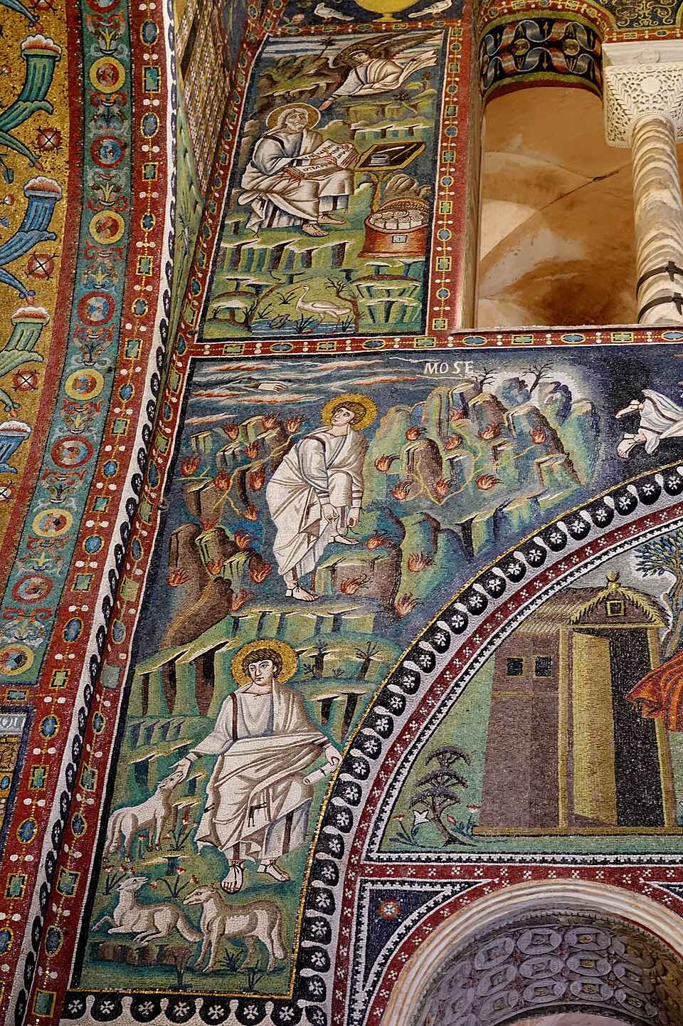 Detail of mosaics (526-47) in the Basilica of San Vitale, Ravenna (1).jpg