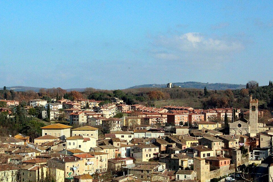 Charakteristické pahrbky Crete Senesi bez stromů