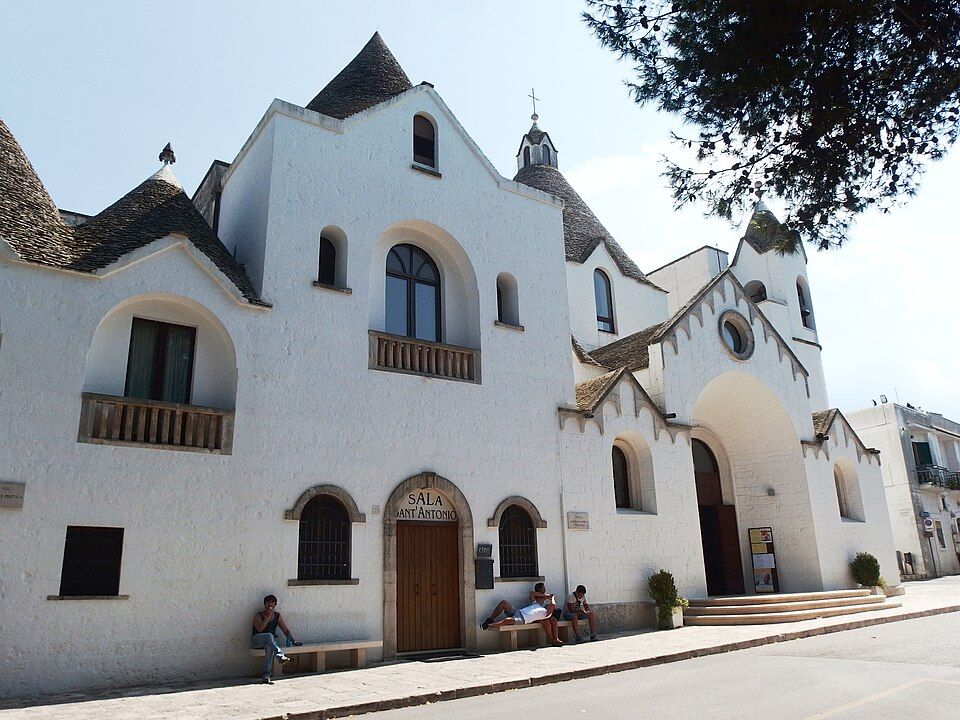 Kostel svatého Antonína Paduánského ve tvaru trullo