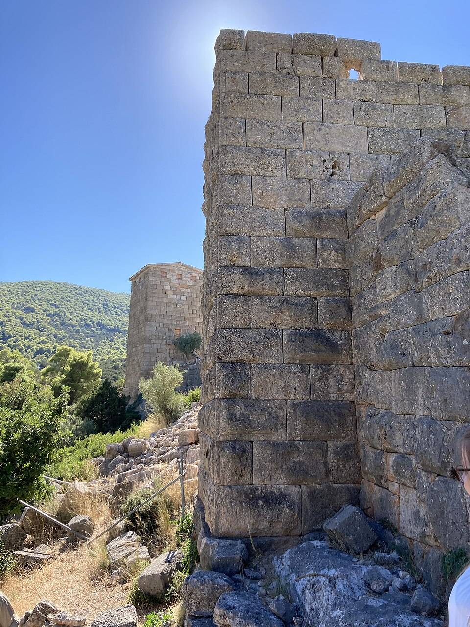 Hrad Aigosthena nad Porto Germeno