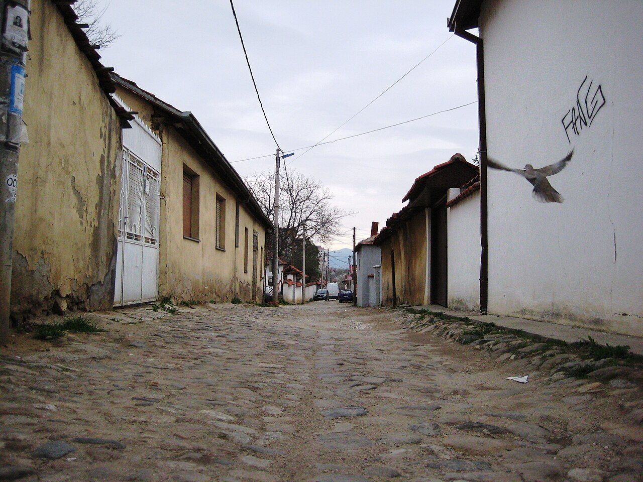 Panorama města Vranje na jihu Srbska