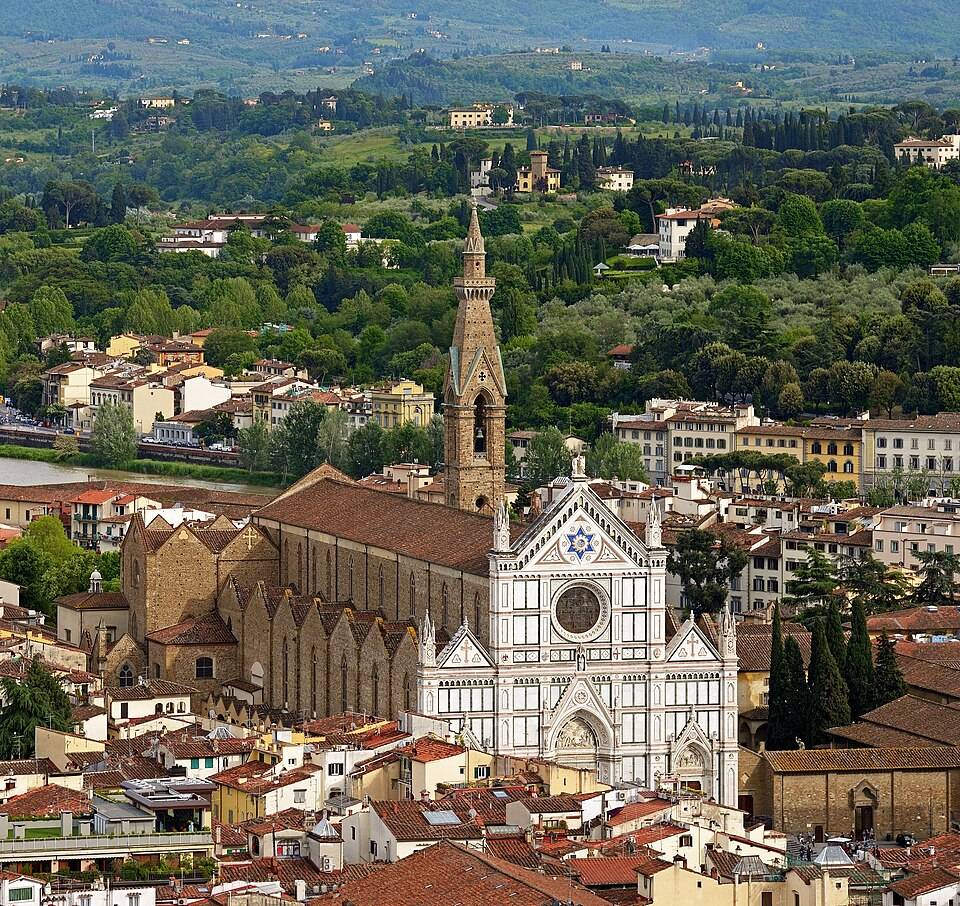 Santa Croce shora z Giottovy zvonice, půdorys ve tvaru kříže