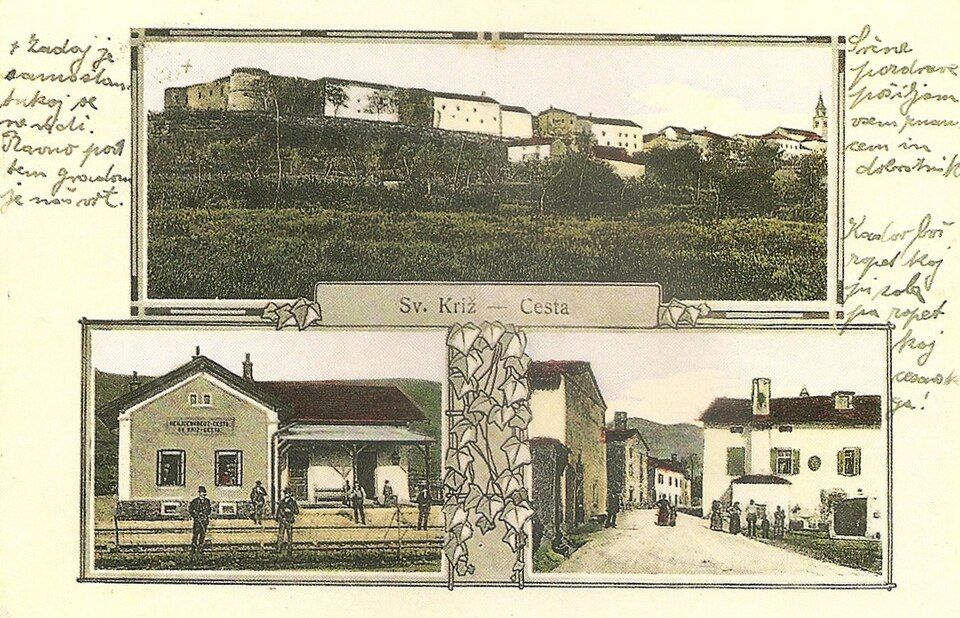 Historická pohlednice Vipavski Križe z roku 1914 zachycující opevněnou vesničku