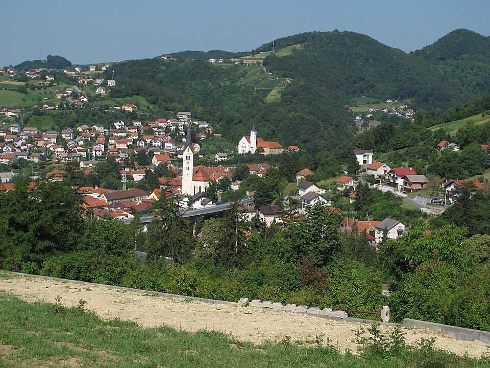 Pohled na město Krapina v Zagorje