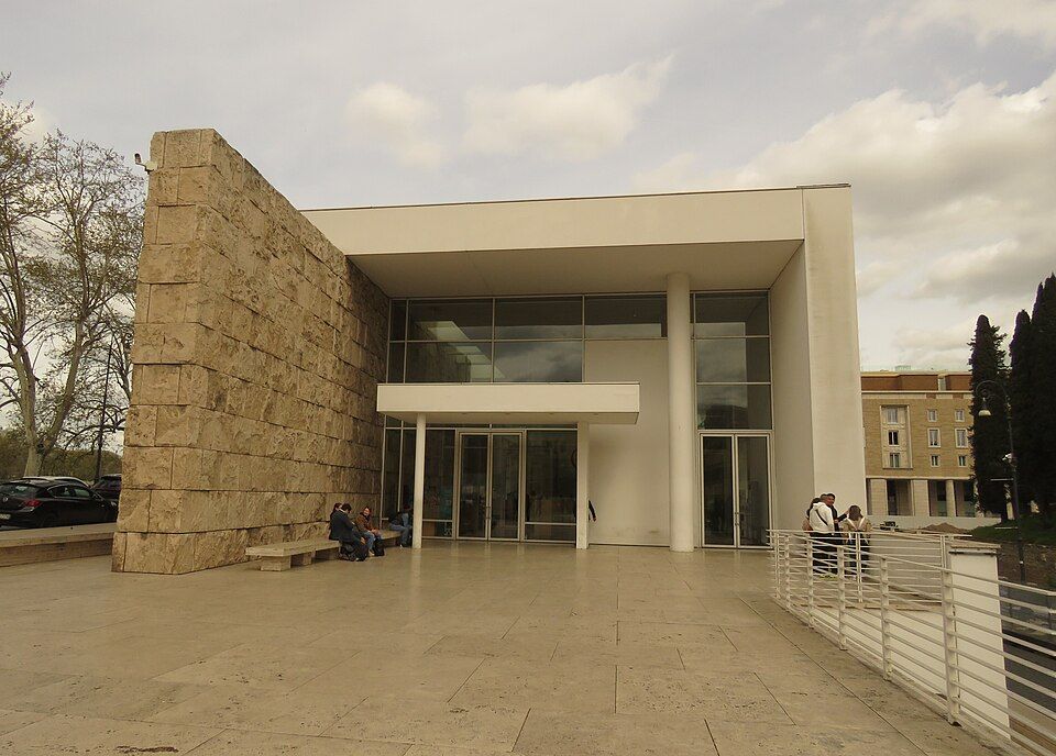 Reliéf Ara Pacis s detailem postav císařské rodiny