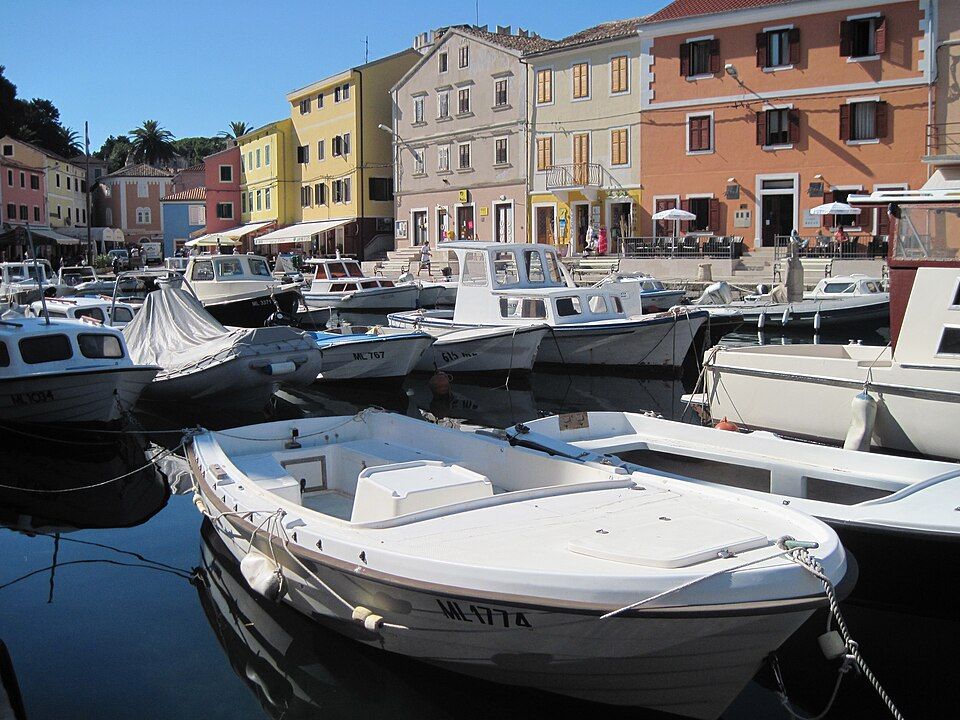 Veli Lošinj, perla ostrova Lošinj