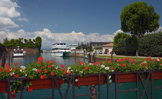 Peschiera del Garda: benátská pevnost, kde Mincio opouští jezero