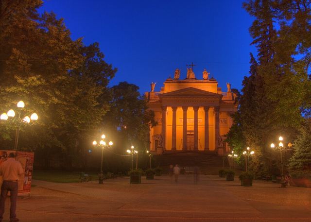 Eger: barokní město, hrdinská pevnost a víno Býčí krev