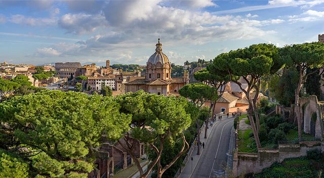 Forum Romanum: jak číst srdce antického Říma, ať to nejsou jen kameny