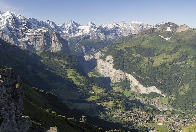 Lauterbrunnen autem: údolí 72 vodopádů, Staubbach a kde nechat dodávku pod Mürren