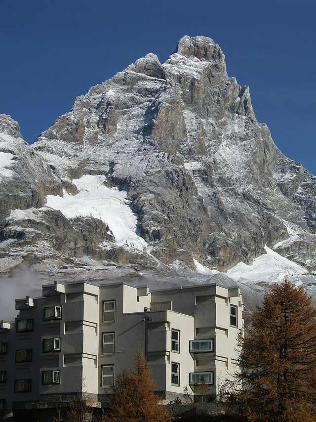 Valle d'Aosta autem: Mont Blanc, Matterhorn, římská Aosta a hrady