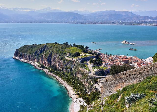 Nafplio autem: první hlavní město Řecka, pevnost o 999 schodech