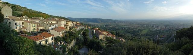 Cortona: etruské městečko nad Trasimenem, kde se točil Pod toskánským sluncem