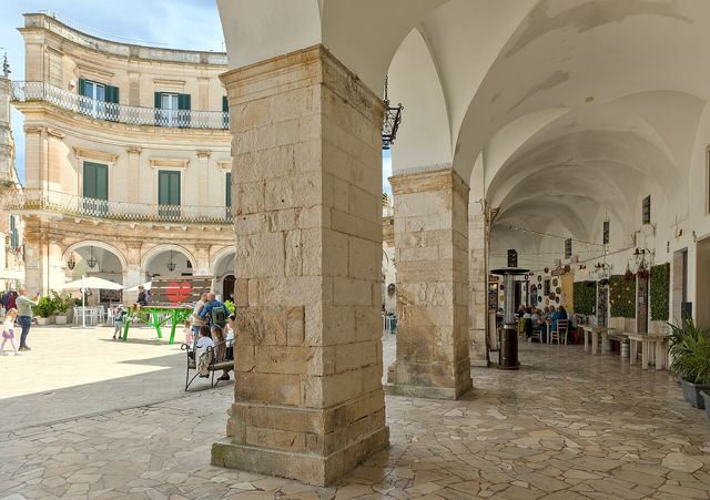 Martina Franca: bílé barokní město uprostřed trulli