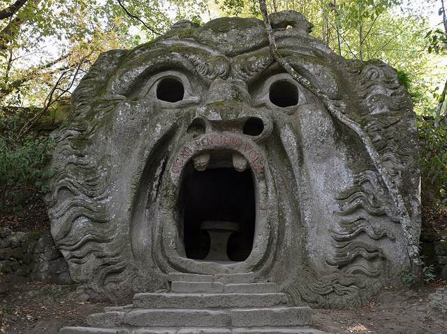 Bomarzo — Park netvorů: kamenná monstra, tlama pekla a renesanční smutek