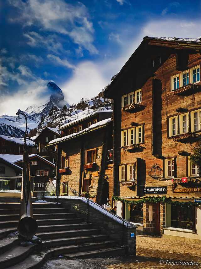 Zermatt autem: vesnice bez aut pod Matterhornem, Gornergrat a kde nechat dodávku v Täschi