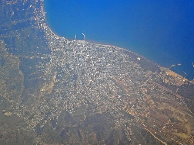 Vlorë: brána na albánskou riviéru, kolébka nezávislosti a Llogara