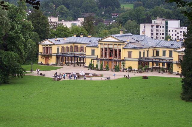 Bad Ischl a Kaiservilla autem: kde si císař vzal Sisi, kudy do lázní a kde zaparkovat
