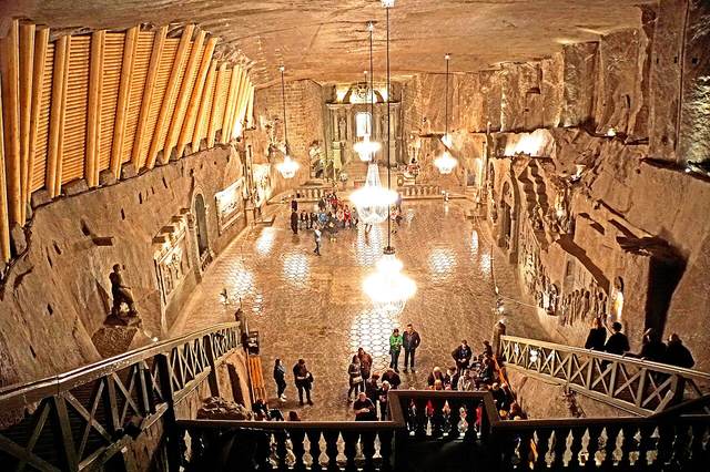 Solný důl Wieliczka: podzemní katedrála, vstupné a parkování