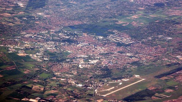 Kecskemét autem: secesní město meruněk, Cifrapalota a kde nechat vůz