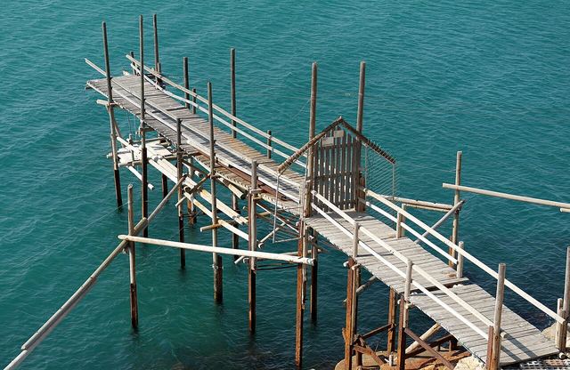 Termoli: barevný borg nad Jaderským mořem a brána na Tremiti