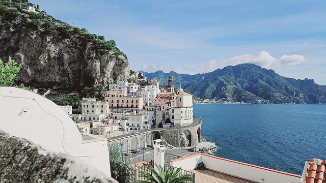 Atrani: nejmenší obec Itálie schovaná ve stínu Amalfi
