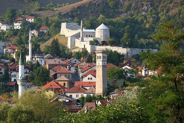 Travnik: město vezírů, pestrá mešita a nejlepší ćevapi v Bosně